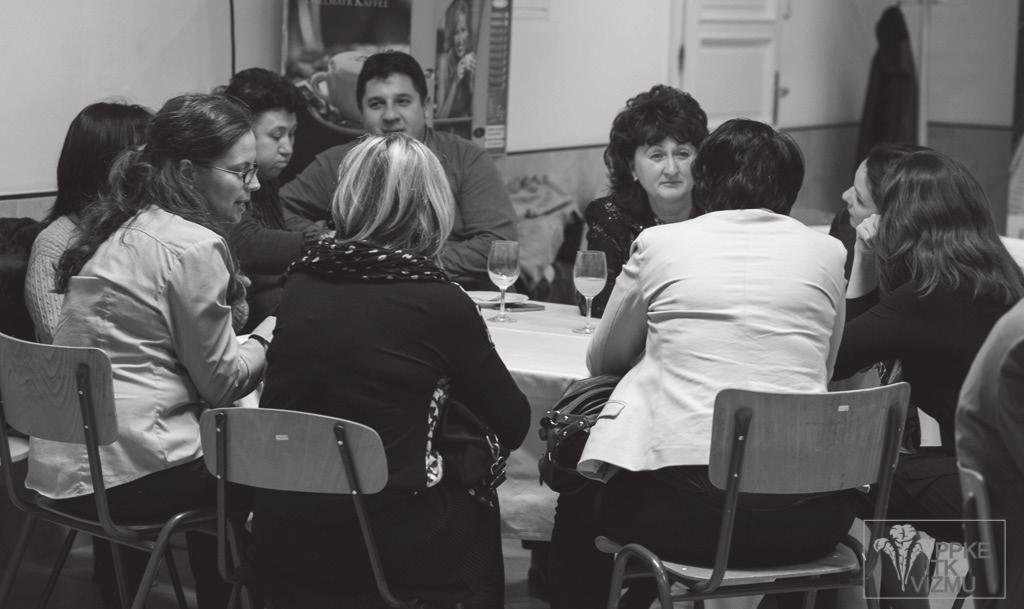 öregdiák (alumni) program öregdiák (alumni) program 82 ÖREGDIÁK (ALUMNI) PROGRAM Az öregdiák (alumni) program fontos eszköz az Egyetem kezében ahhoz, hogy betöltse azt az értékteremtő és értékőrző