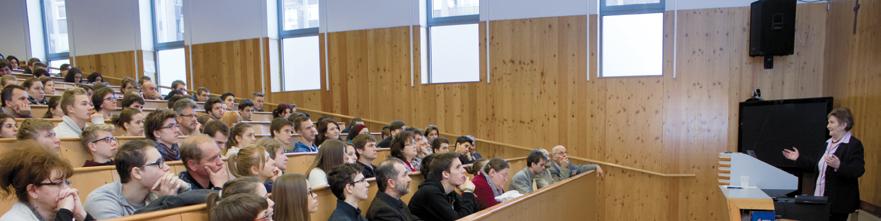 ALAPKÉPZÉSEINK A Karon folyó többciklusú képzési rendszer első állomása az alapképzés, vagyis a BSc (Bachelor of Science) fokozat megszerzése.