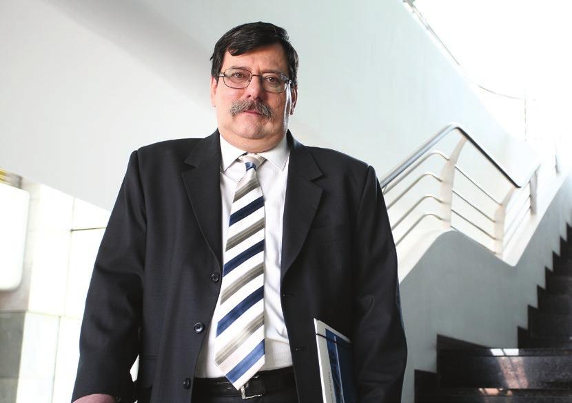 72 Üzleti áttekintés Üzleti áttekintés 73 f) Társadalmi felelősségvállalás Vállalati stratégiánk központi eleme üzletvitelünk felelős irányítása, annak minősége legalább annyira fontos, mint az elért