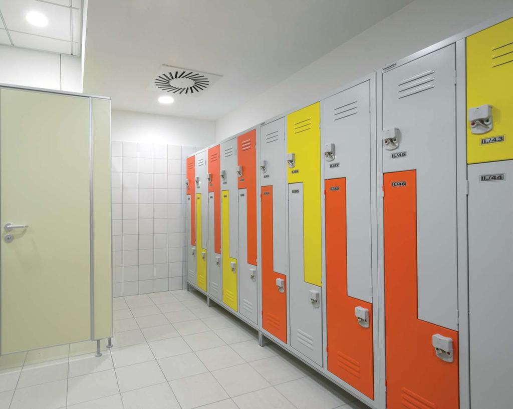 6 Paksi Gyógyászati Központ Gyógyfürdő Paks Dr. Sztruhár Sándor Paksi Ipari Park Kft. ügyvezető Több mint 5 éve állunk kapcsolatban a metalobox-szal.