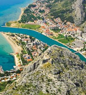 Mostar - Buna-forrás Látogatás a Neretva partján fekvő MOSTAR városába. Városnézés: Karadzsoz bég dzsámija, látogatás egy török lakóházban, séta a híres-neves Régi híd -on.