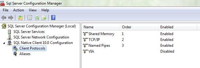 A következő képernyőt látja: A Shared Memory, TCP/IP és Named Pipes protokollokat kell Enabled- ra állítani.