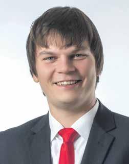 járás Furik Csaba 45 éves,