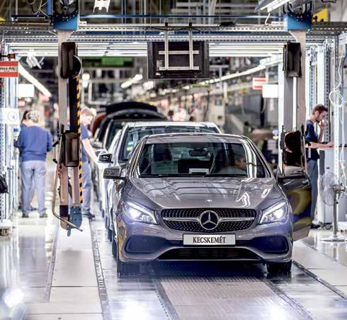 Soha nem zárt még olyan jó évet a kecskeméti Mercedes, mint tavaly. A gyár sikereit nemcsak a menedzsment, hanem a dolgozók is érzékelik.