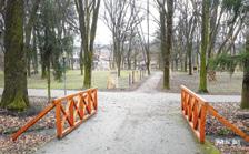 Súčasťou predstavenia je interaktívne stretnutie s účinkujúcimi, čo znamená pohladkanie postavy, kostýmu, rekvizít.