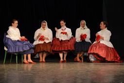 (Drávaszög, Szlavónia, Vajdaság, Erdély, Kárpátalja, Felvidék, Őrvidék, Muravidék) a fellépő együttesek, zenekarok és művészek