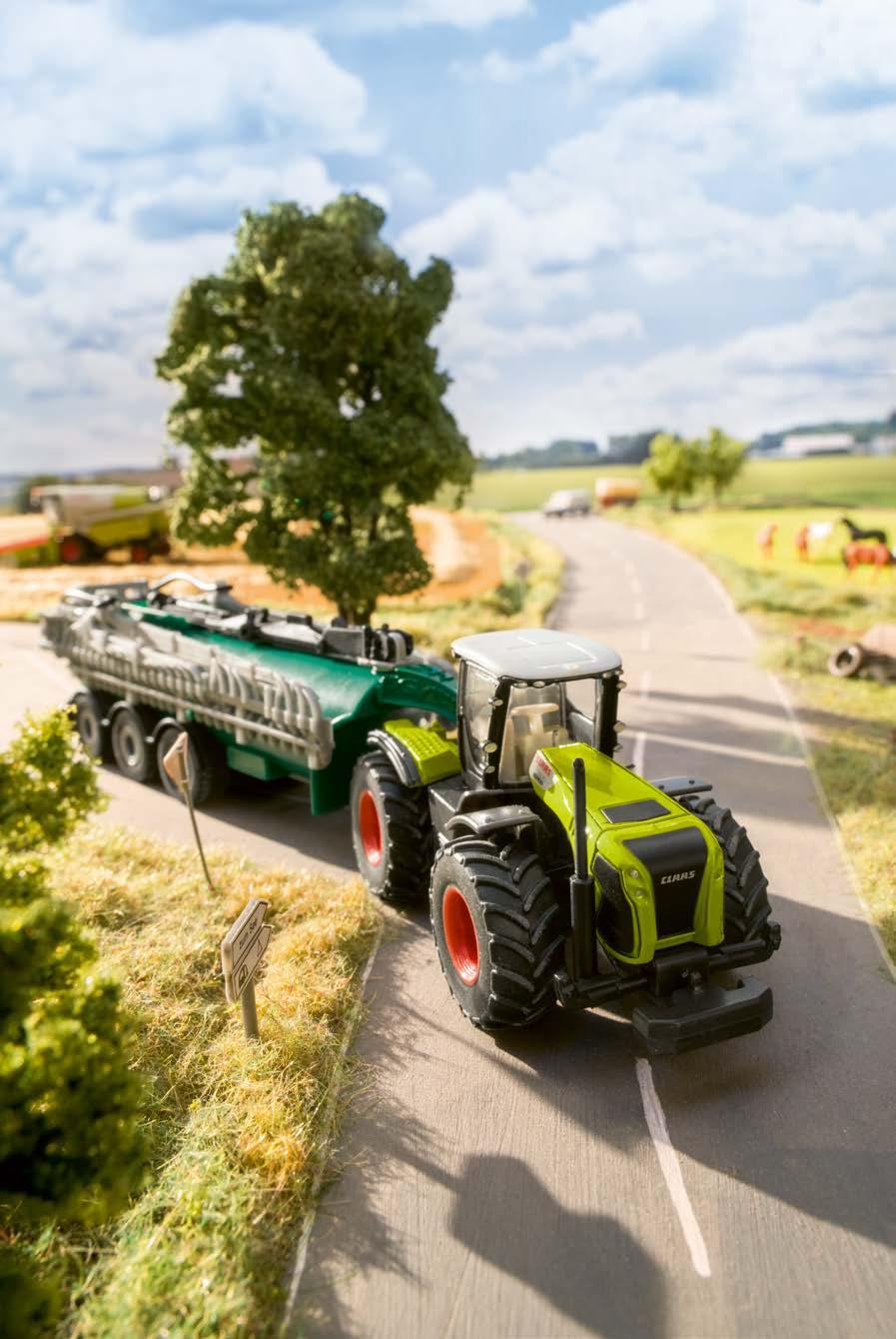 1 Toys 1 Xerion 5000 Samson hígtrágya kijuttatóval