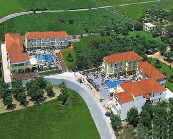 A központ bevásárlási és szórakozási lehetőségekkel kb. 250 m-re. Zakynthos város kb. 5 km-re.