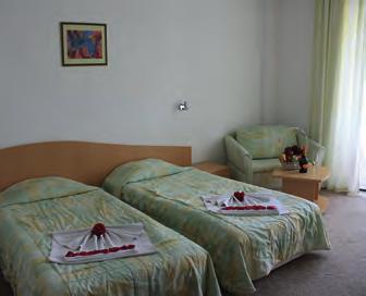 Törölközők a medencénél kaució ellenében. HELYI BESOROLÁS: 4*.
