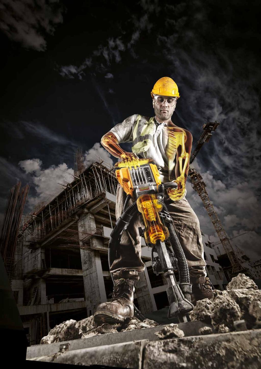 A DEWALT folyamatosan feszegeti a határokat, hogy az építőipari szakemberek számára leginnovatívabb szerszámokat alkothassa meg.