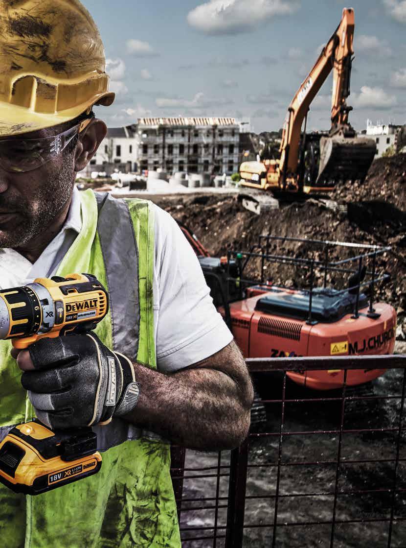 DEWALT nodrošina 5 zvaigžņu servisa apkalpošanu.
