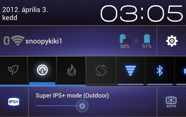 Az ASUS gyosbeállítások (ASUS Quick Setting) ablakban: Érintse meg a jobb alsó sarokban levő értesítési sávot. A Gyorsbeállítások (Quick Setting) a jobb oldalon ugrik elő.