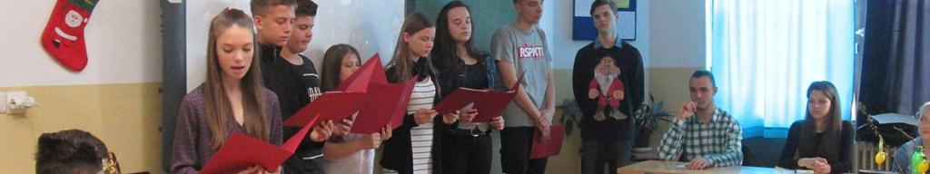 fejlesztésen vehettek részt. A szakköri foglalkozások szervezője Tóth Éva tanárnő volt.
