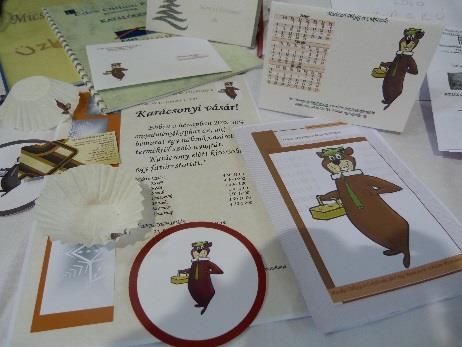 A mai világunk elképzelhetetlen része a reklám, ami lassan már a csapból