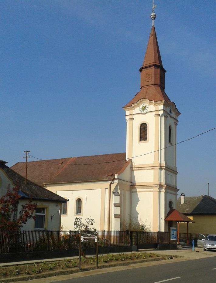 Leírás: A Gyulaházai Református Templom jellege: Szabadon álló, egyhajós templom, homlokzat előtti toronnyal. Épült a XVIII. század végén, 1833-ban és 1880-ban erősen átalakítva.