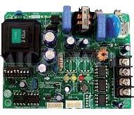 nyomás, tengerszint feltti magasság, hőérzet, abszolút páratartalom, harmatpont Légkondicionálás A/C vezérlők CoolMasterNet kommunikációs átalakító, mellyel a fejlett VRF/Split légkondicionáló
