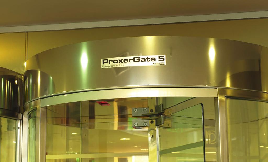ProxerGate5 Glass teljes magasságú biztonsági kapu A ProxerGate 5 Glass exkluzív, teljes magasságú, automatikus, motoros biztonsági forgókapu üvegszárnyakkal, üveg vagy acél palásttal.