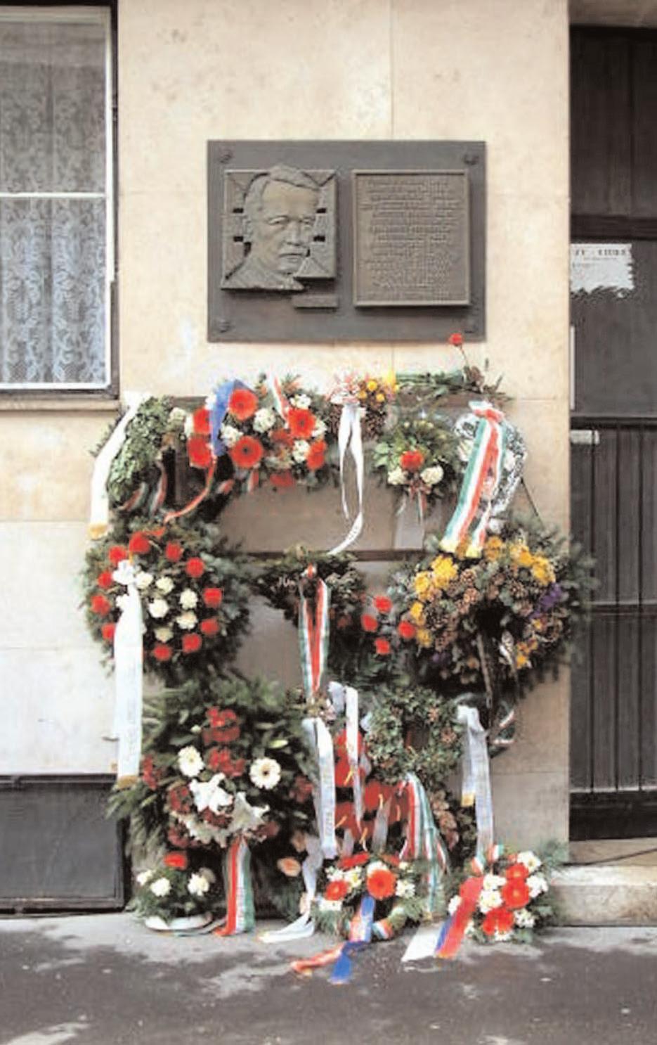 alkalommal rendezte meg koszorúzási ünnepségét és adott át Esterházy János Emlékérmet azoknak a személyeknek, illetve szervezeteknek, amelyek sokat tettek Esterházy János rehabilitásáért, vagy
