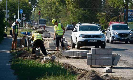 A beruházás keretében 499 méter új csapadékcsatorna, 446 méter új vízvezeték és 182 méter új szennyvízcsatorna létesül, összesen 150 méter hosszú kerékpárutat alakítanak ki, továbbá csaknem 8000 m 2