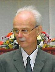 38 Megemlékezés Hírek Martinovich István 1923 2011 Budapesten, 1923. május 1-jén, vasutas családban született.