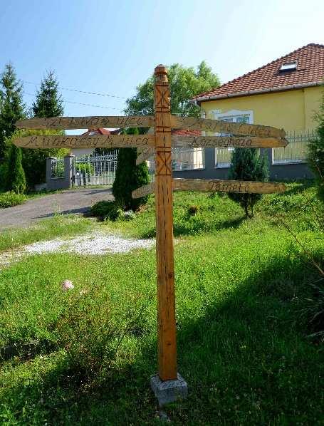Építészeti útmutató 67 Az utcakép rendezettségéhez nagyban hozzájárul, ha a kusza légvezetékeket
