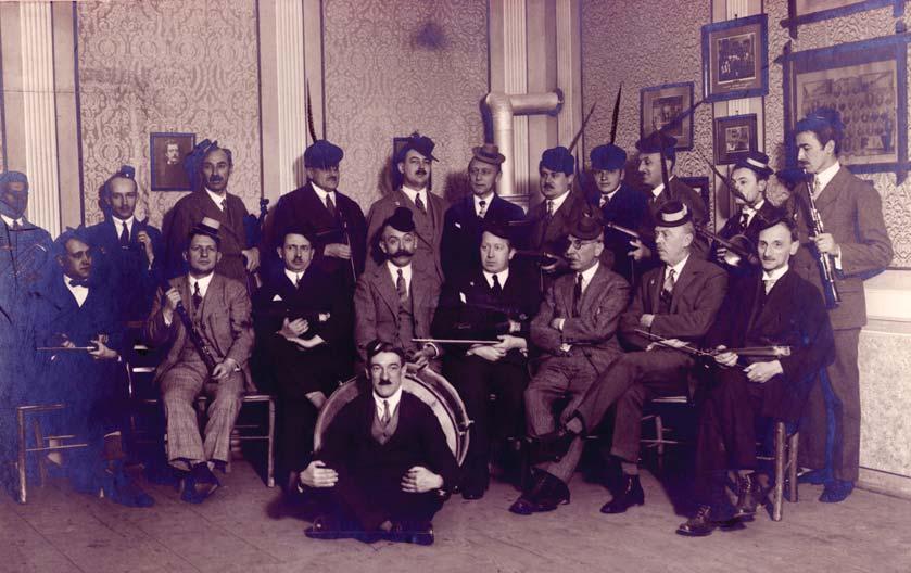Zenei események és a Magyaróvári Férfi Dalárda Az 1930-as években rendezték meg a Moson megyei dalos ünnepeket.