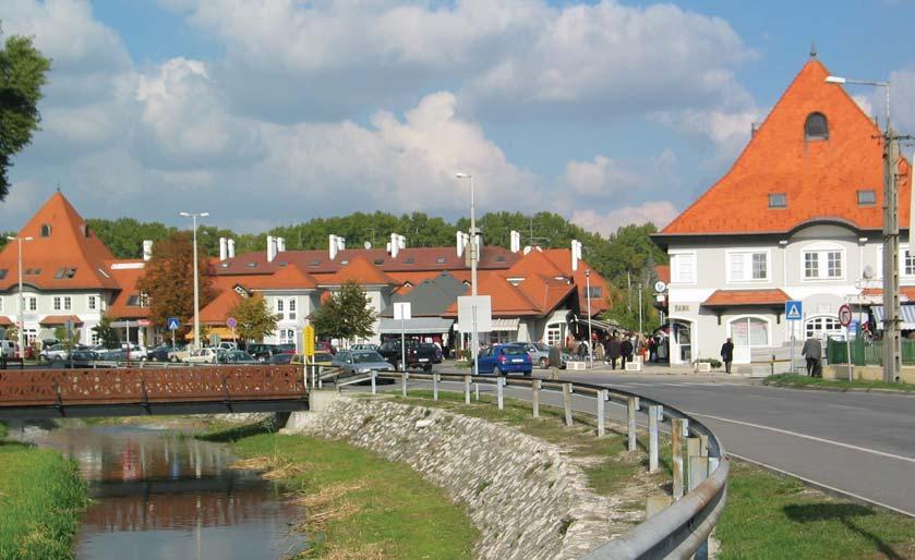 Kereskedelem Jelentõs változás történt a gazdasági rendszerváltás idõszakában az egyes foglalkoztatási ágak között, lényegesen csökkent a mezõgazdaságban, iparban és az építõiparban foglalkoztatottak