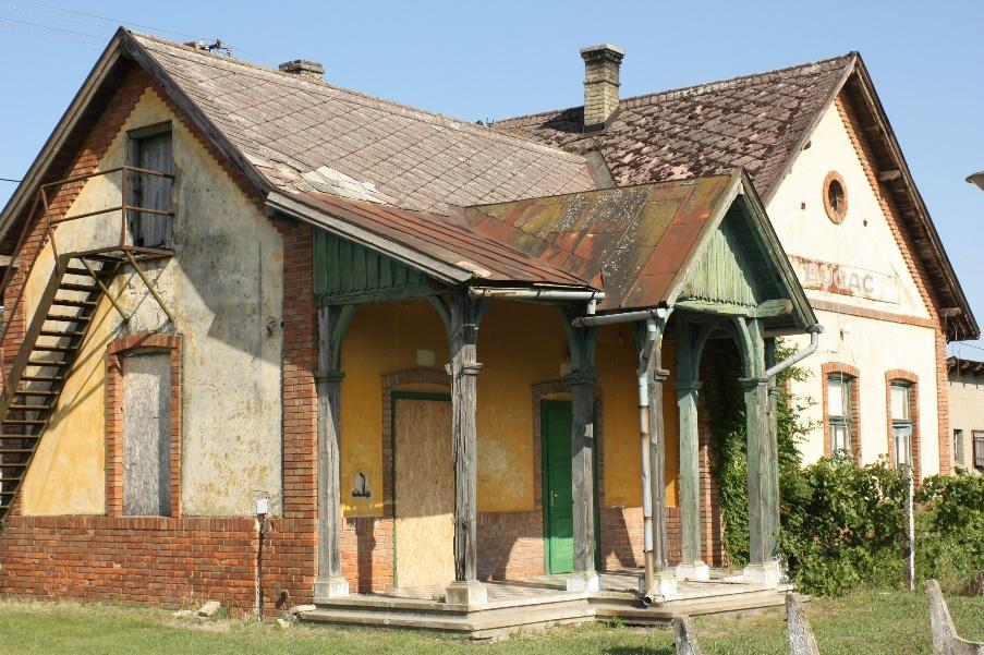 7 Bugac életében jelentős esemény volt a Kecskemét- Kiskunmajsa gazdasági kisvasút 1928-as átadása.