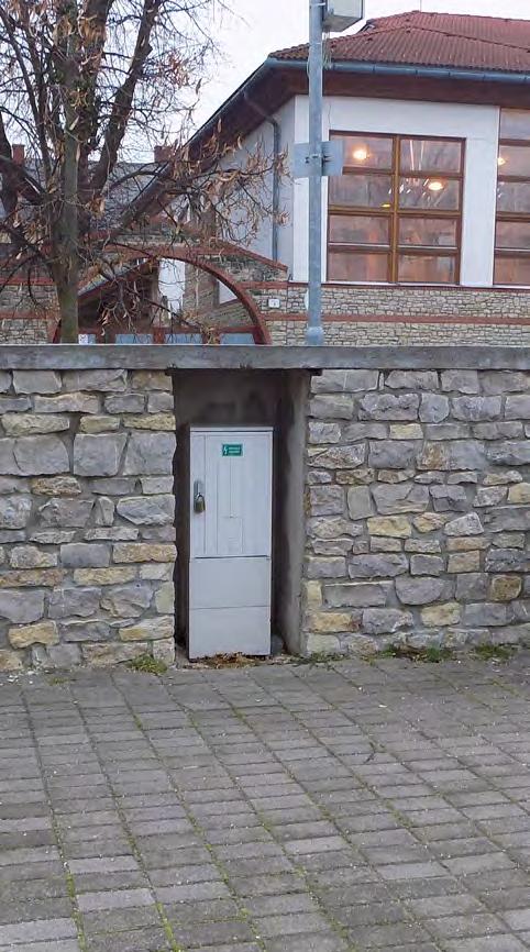 kerülnek elhelyezésre, melyek nem lesznek a tér meghatározó elemi, főleg ha hagyományos
