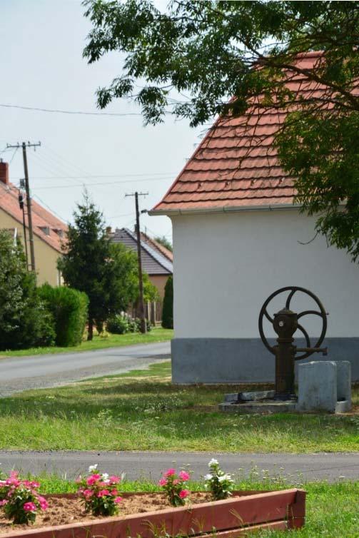 Közterületen, vagy a lakóházak
