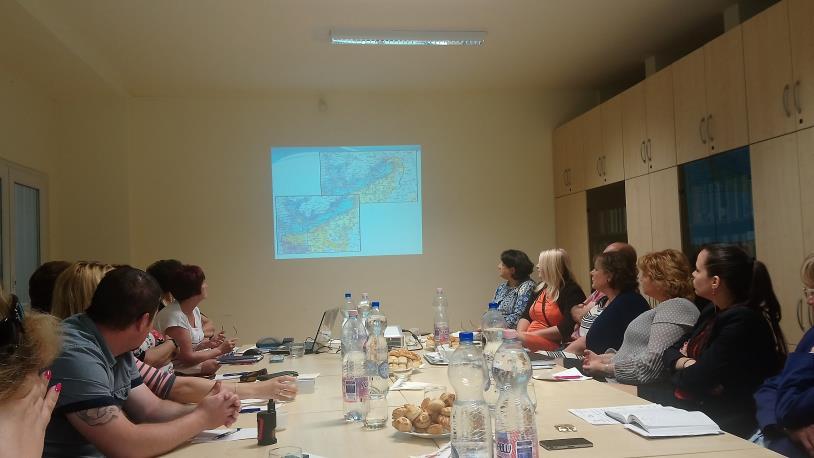 Képzés Szakmai nap a Balaton menti népegészségügyi szakemberek részvételével Balaton körüli népegészségügyi hatóságok abból a célból, hogy egységesen járjanak el feladataik végrehajtása során szakmai
