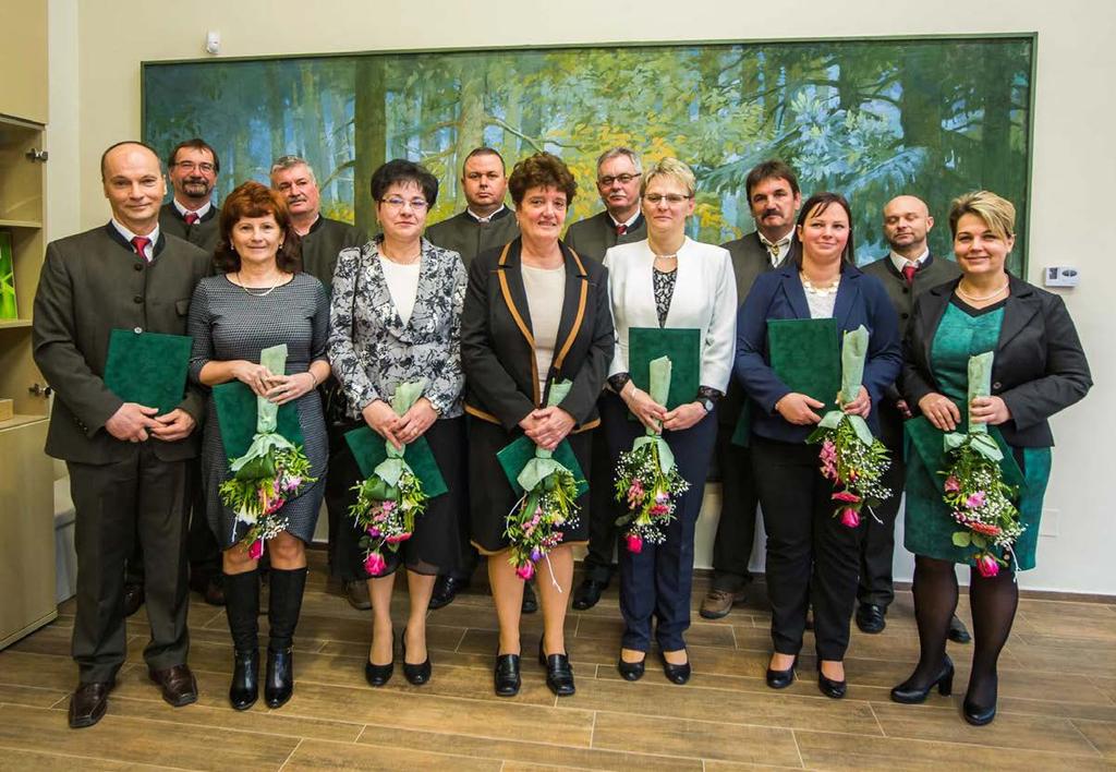 erdők és fák jelentőségéről. A Sefag Zrt. évente szervez programokat a tavaszi napfordulón, melynek keretében az arra érdemeseknek átadja a céges elismeréseket.