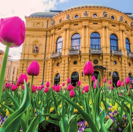 19. BELVÁROSI MOZI A Belvárosi Mozi art deco stílusú épülete 1920-ban épült Sebestyén Endre műépítész tervei alapján.