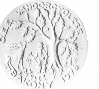 Bakonyi vándorgyűlés 84 4-7 07 E: A szélen körben O.E.E. VÁNDORGYŰLÉSE / BAKONY 1976 felírás.