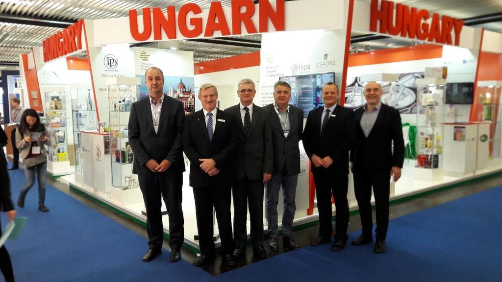 Újabb három évre bezárta kapuit az Interpack 2017. május 4-10. között Düsseldorfban megint összegyűlt a csomagolóipar színe-java. A 2865 kiállító bemutatójára 168 országból érkezett 170.