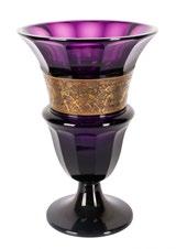 század első fele, csiszolt lila üveg, fémesen maratott díszszalaggal, talpán jelzés: Made in Czeho Slovakia, Moser Karlsbad Moser, Karlsbad, first half of the 20th century, faceted purple glass, with