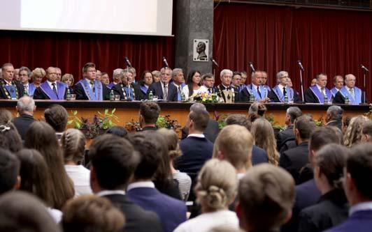 Bódis József rektor Dr. Miseta Attila dékán nagyon összetett feladat mindnyájunk számára. Új környezetben kell megfelelnetek az új kihívásoknak.