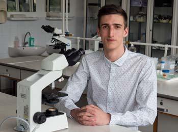 helyezett: Sörnyei Flóra Molecular Cell Biology, általános orvos szak: 1.