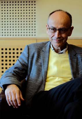 42 Thomas C. Südhof Nobel-díjas kutató a Meet the Nobel Prize Winner címû programon temi hallgatók hol szakmai, hol inkább személyes jellegû kérdéseire válaszolt.