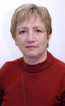 6 Dékáni Dicséret Bércesné Szonntag Eszter igazgatási ügyintézõ Szemészeti Klinika 1997 óta áll a Pécsi Tudományegyetem alkalmazásában. 1998-tól dolgozik a Szemészeti Klinikán.