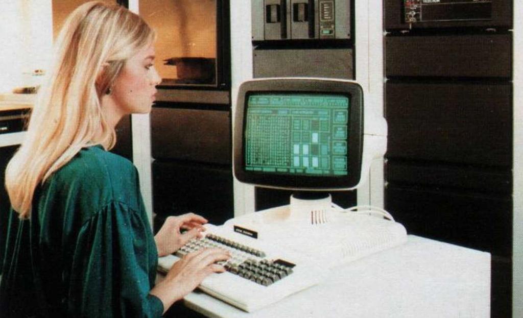 VIDEOTON számítástechnika (1969-1990) Ez egy hatalmas anyag, amit megpróbálok a mai világban is olvasható mennyiségre zsugorítani.