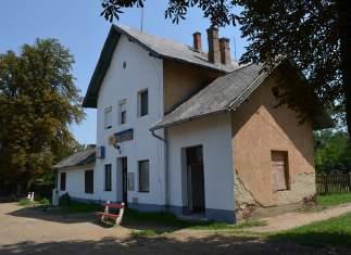 : 034/26, 034/27 JELENLEGI RENDELTETÉSE: szociális otthon LEÍRÁSA: A Batthyány-vadászkastély