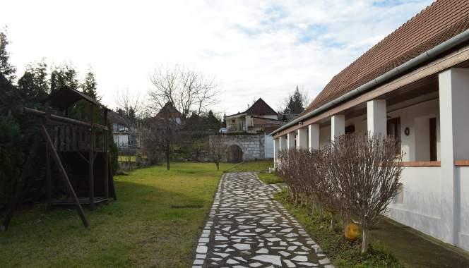 36 ETYEK HELYI VÉDELEMRE JAVASOLT LAKÓHÁZ