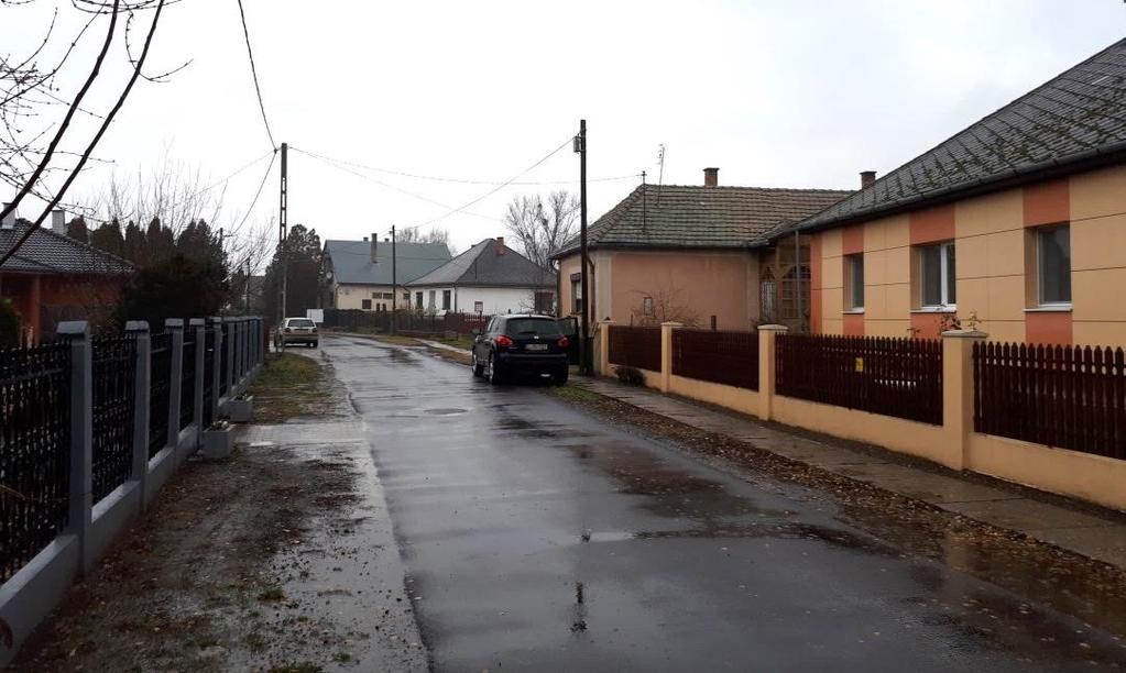 LAKÓ FUNKCIÓJÚ TELEPÜLÉSRÉSZ A település lakóterületeinek kialakítása magán hordozza a kialakulás időszakának sajátosságait.