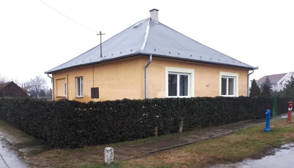 Az átalakítással az épület megkapta a mai kor elvárásainak megfelelő műszaki tartalmat. Az épület szintén a 10x10 m.