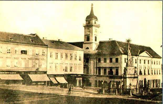 1780-tól a városban történt jelentős építkezések indultak meg, ennek eredményeképpen nem csak Pécs városszerkezete és beépítési sűrűsége módosult, hanem a városkép is folyamatos változáson esett át.