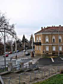 12 13 Pécs város jelentősége és a térségben betöltött szerepe az idők folyamán nőtt, ezzel párhuzamosan az itt lakó népesség létszáma is nőtt, a város folyamatos terjeszkedésre kényszerült.