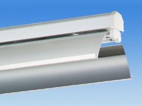 Beltéri lámpatestek LINIA lámpatest-rendszer VLR fehér tükörrel EEI=A2 VLRIH alumínium tükörrel EEI=A2 Függeszthető lámpatestek EEI=A2 EEI=A2 Falra