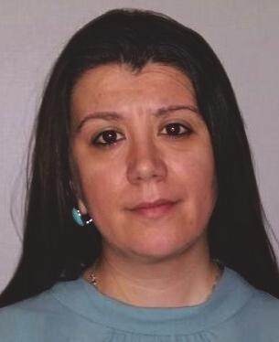 com Radu Elena Mangalián (Konstanca megye, Románia) született 1991. október 28-án.