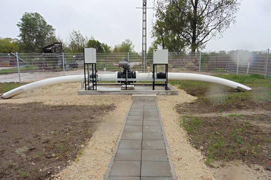 veszélyforrásokat szüntetnénk meg, mivel ezek a vezetékek mindkét helyszínen közel 40 éve vannak a föld alatt. Az állapotuk felmérése a jelenleg használatos vizsgálati módszerekkel nem megoldható.